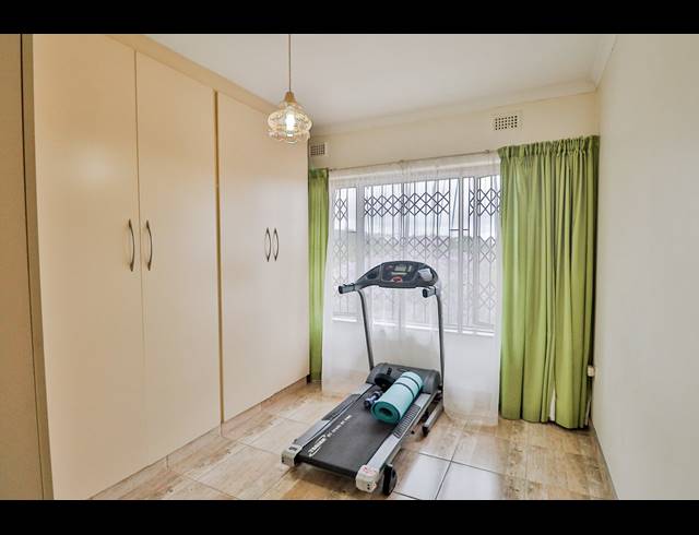 4 BEDROOM HOUSE FOR SALE IN SHERWOOD